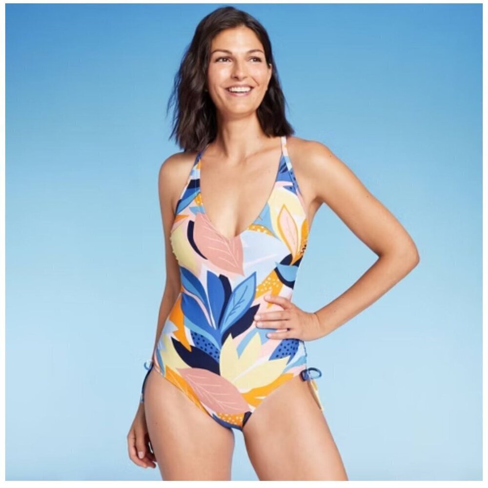 Kona Sol Twist-Front Shirred Full Coverage White Tropical Floral One Piece Swims